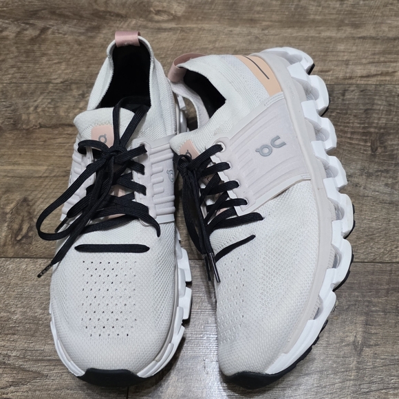 On Running Women's Sneakers in Cream with Pink Accents and Black Laces - Picture 2 of 11